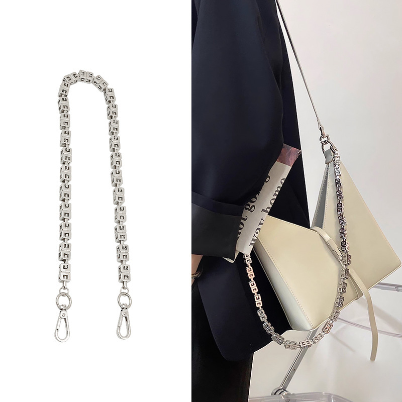 Givenchy Cut-Out Bag Metal Chain Transformation Clutch Bag Crossbody Chain Shoulder Strap Bag Accessories Givenchy Cut-Out Bag Metal Chain Transformation Clutch Bag Crossbody Chain Shoulder Strap Bag Accessories