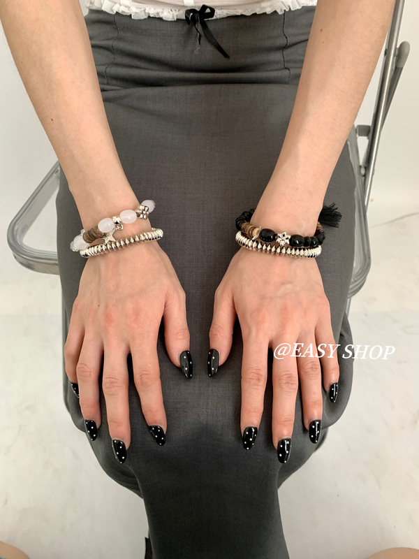 Korean Style ins Niche Handmade Beaded Couple Bracelets for Women, Unique Versatile Retro Multi-Layered Stacking Bracelets for Men Korean Style ins Niche Handmade Beaded Couple Bracelets for Women, Unique Versatile Retro Multi-Layered Stacking Bracelets for Men