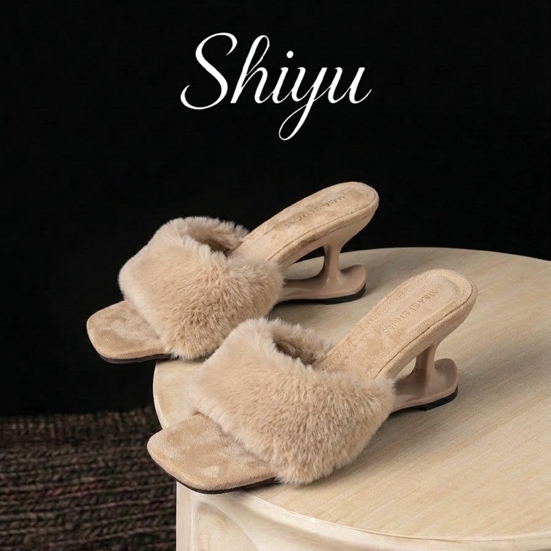 Korean Style Open-Toe High-Heeled Furry Slippers for Women, Suitable for Outdoor Wear, 2026 Autumn and Winter New Retro Irregular Heel Warm Cotton Slippers