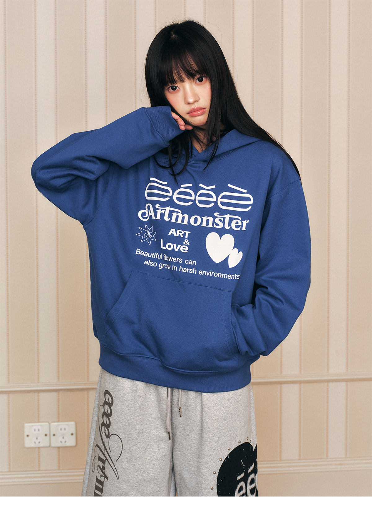 eeeeArtmonster Heart Print Hoodie