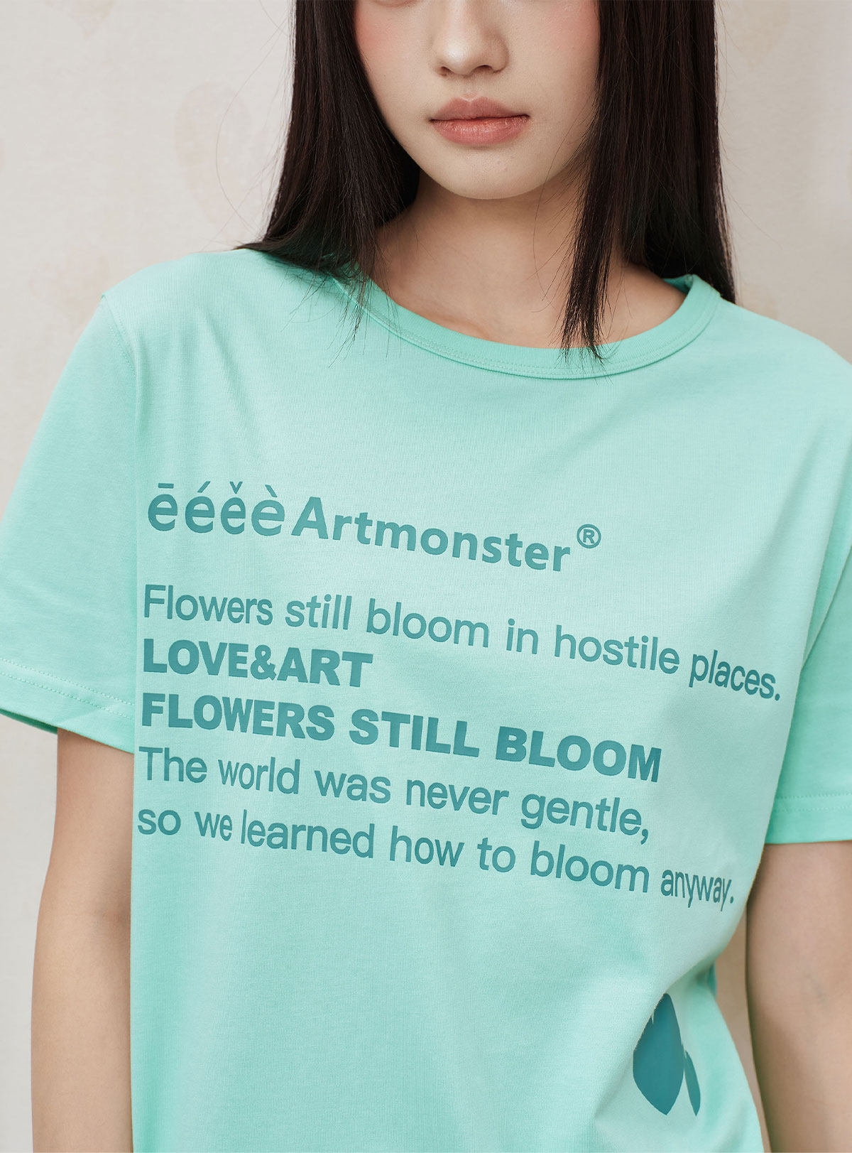 eeeeArtmonster Mint Heart Print Loose Tee