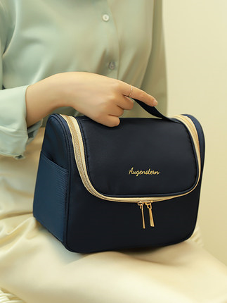 Cosmetic bag women's portable 2022 new super hot cosmetics wash and carry storage bag large capacity portable multi-function