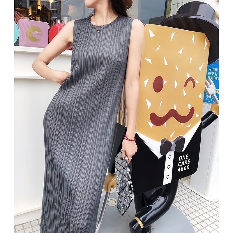 Goddess Style! Pleated Tank Dress 2025 Summer Sleeveless Base Dress Stretchy Slim Long Dress 017