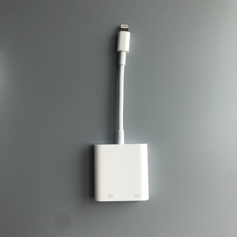 Apple Lightning to USB 3 Camera Adapter Lightning to Usb3.0 Adapter Apple Lightning to USB 3 Camera Adapter Lightning to Usb3.0 Adapter