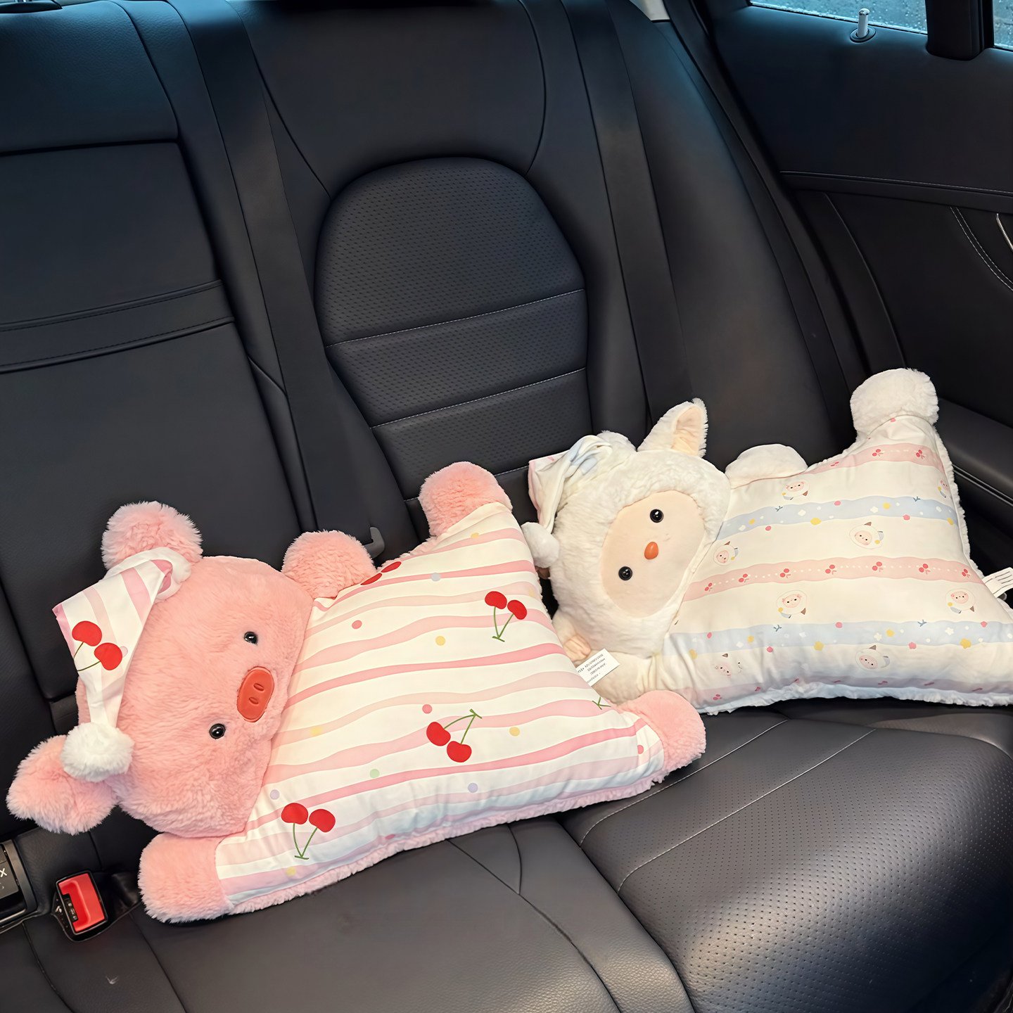 Yangzhou Maiyou Rabbit Pajamas, Pillow, Cushion, Sleeping Companion Doll, Pink Pig, Little Sheep, Penguin, Car and Office Cushion