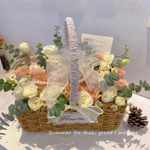 Confinement plumeria basket for flower arrangement flower straw woven flower girl portable props festival fruit basket rattan woven ornaments