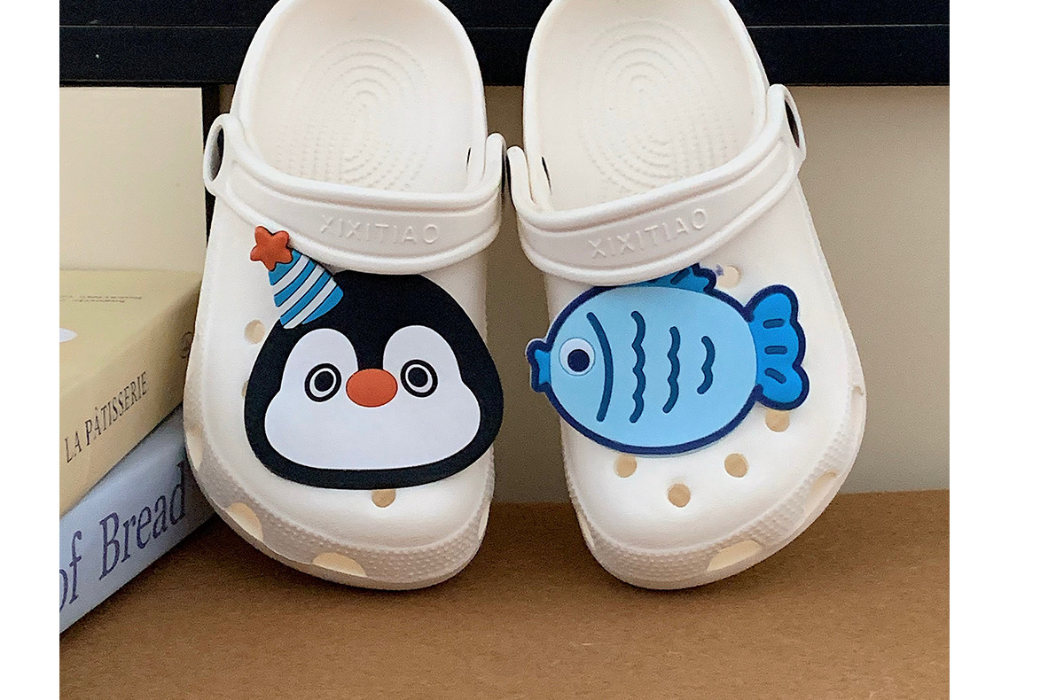 Cute Penguin and Fish Design Children's Sandals with Arch Support, Suitable for Boys and Girls, Parent-Child Beach Shoes — 11