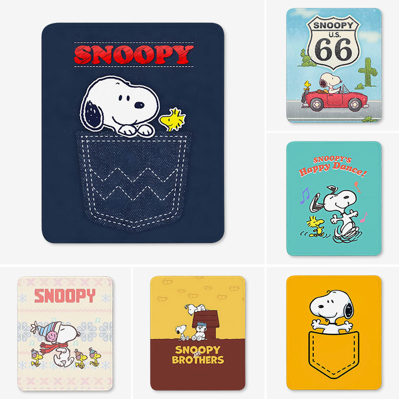 Snoopy Mouse Pad Small Size Computer Desk Mat High Aesthetic Value with Stitched Edges Home Use Cartoon Merchandise for Boys and Girls
