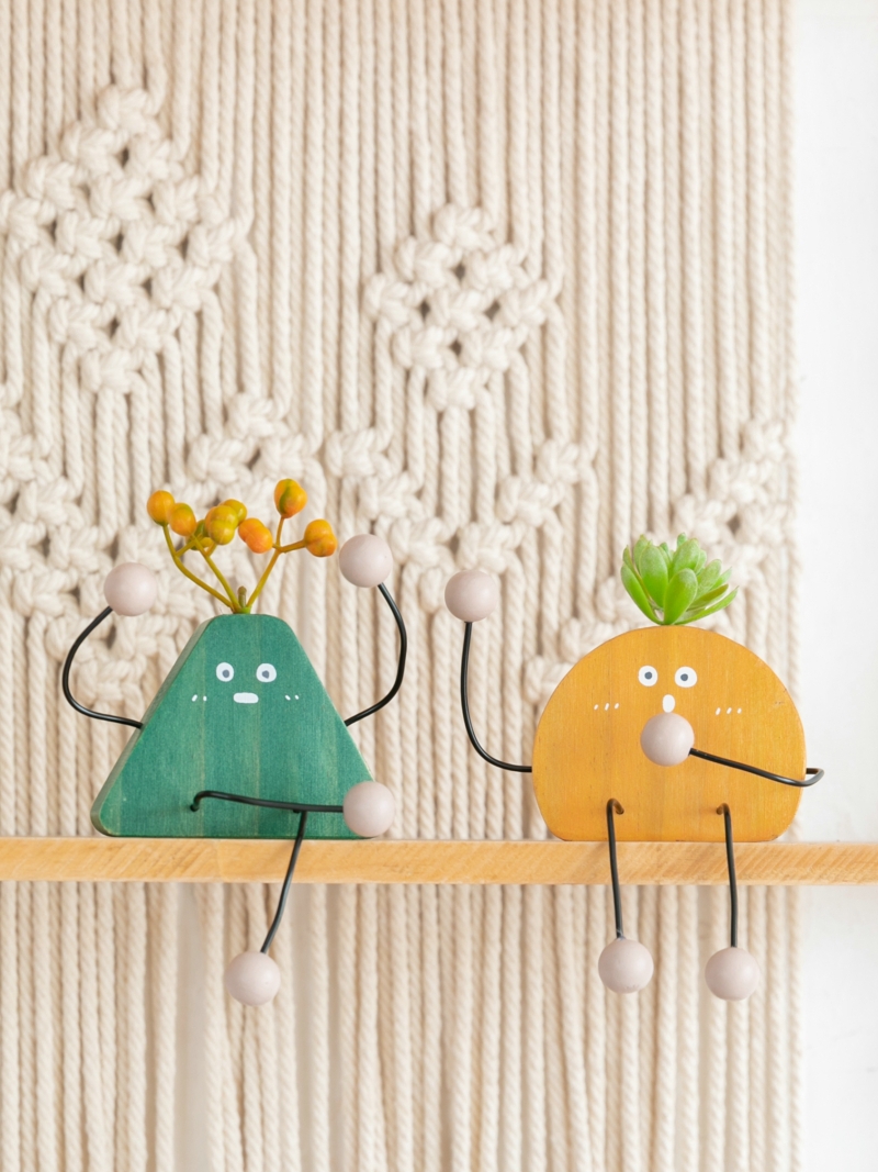 Ornament high-end niche clothing store decorations ins wind props wall shelf small ornaments birthday gift