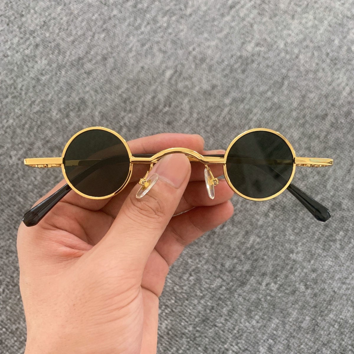Royal rice ultra small frame round retro sunglasses female net red street shot sunglasses small round frame sunglasses traitor glasses male