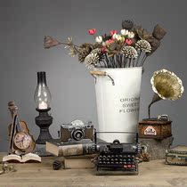 French creative shooting exquisite small objects retro items window display nostalgic Nordic restaurant clothing store decoration