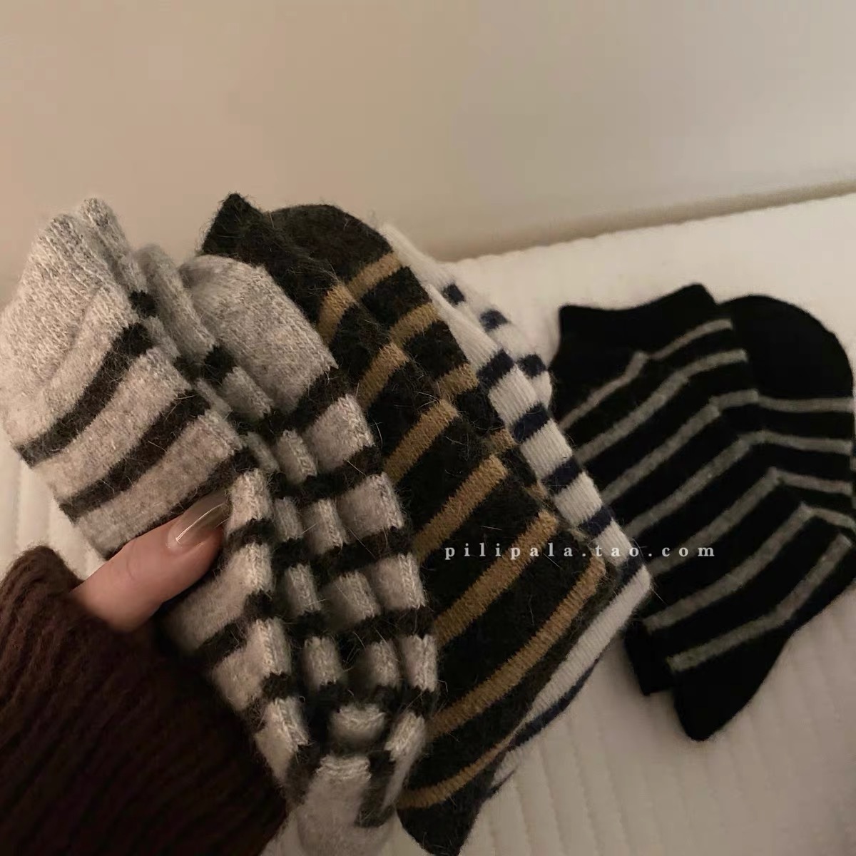 Day cold is about to wear a thick striped WAZI ~ thickened rabbit wool socks women's ins Chaoqiu Winter Han edition day-Taobao