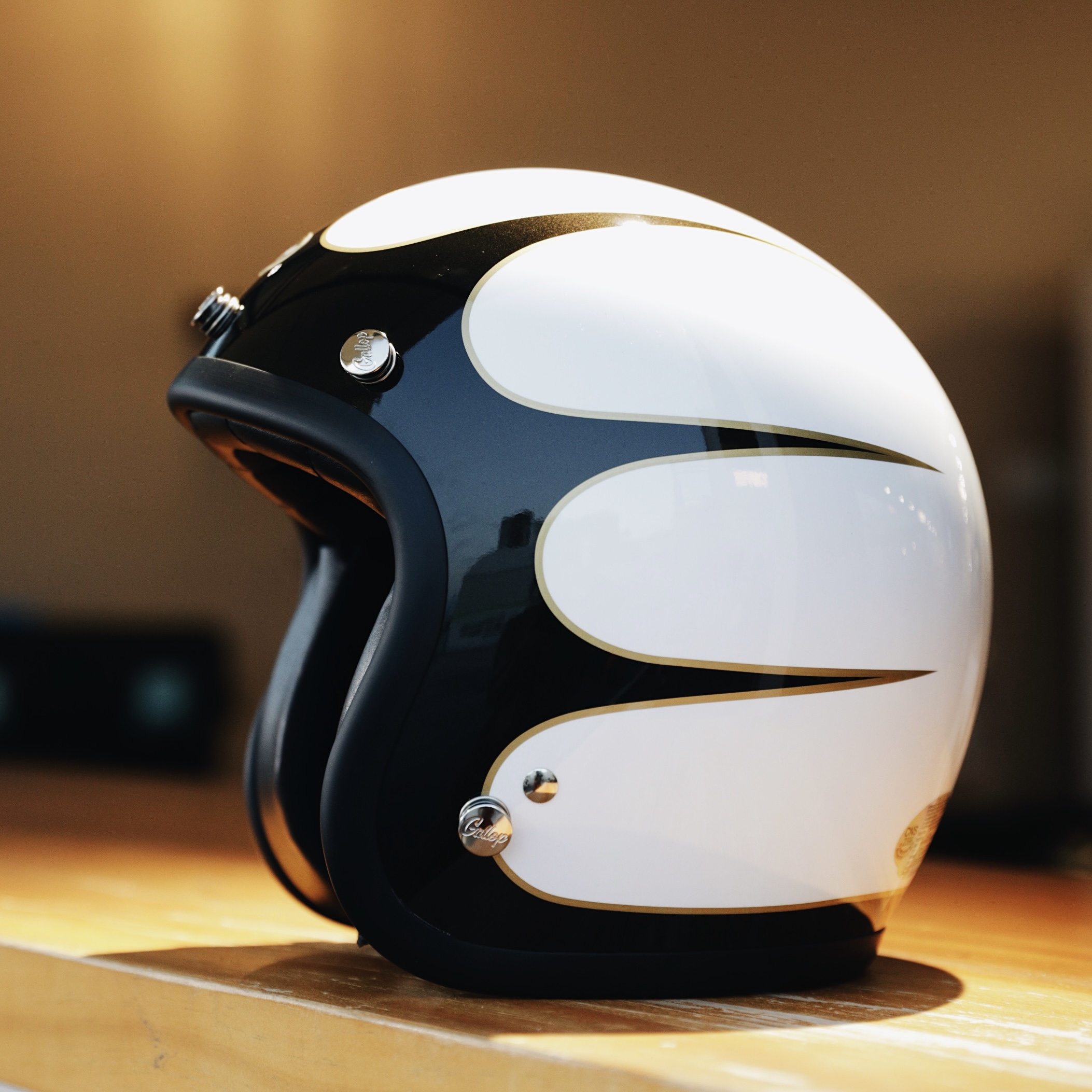 Taiwan gallop3 4 retro motorcycle helmet 1932 male and female students four season safety hat Heygo black dog