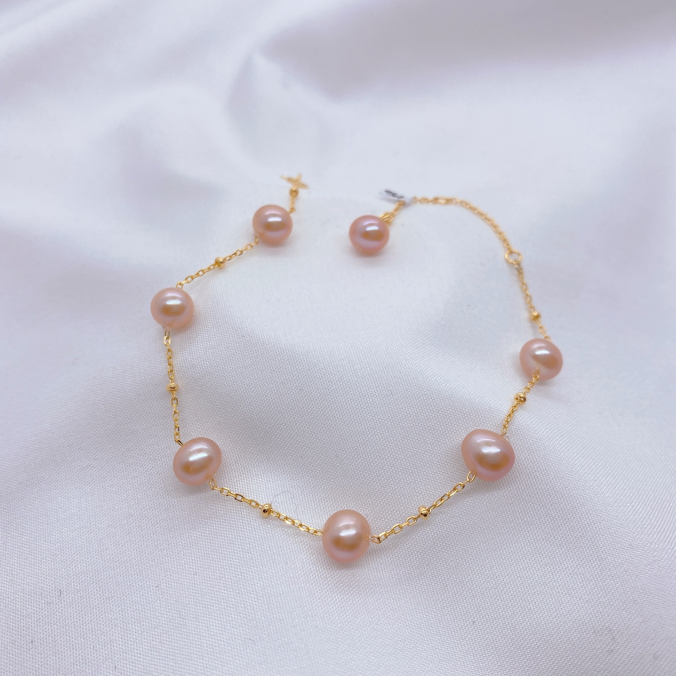 粉紫色珍珠手链：瑕疵中的完美，打造你的梦幻手链！🔮✨