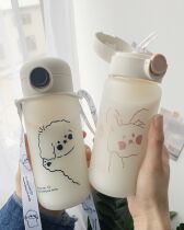 Cup children cute and convenient to carry a water glass mesh red with straw glass girl pink girl hearts and ins