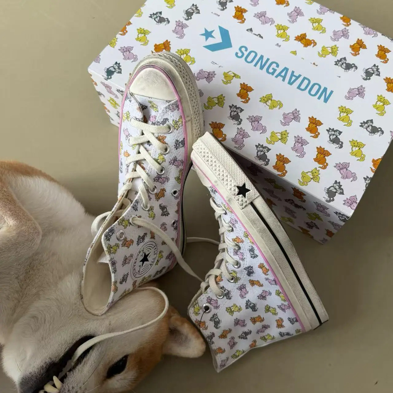 Converse Chuck 70 X Songaadon Men's and Women's High-Top Magic Cat Canvas Shoes A27307C