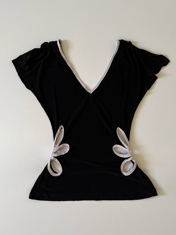 Qianyue Weiyun Original Design Niche Printed Short-Sleeve T-Shirt Vintage Waist-Cinching V-Neck Elegant Black Top for Summer