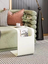 Creative corner table c-shaped coffee table wabi-sabi wind side table coffee table metal small apartment simple mini side cabinet