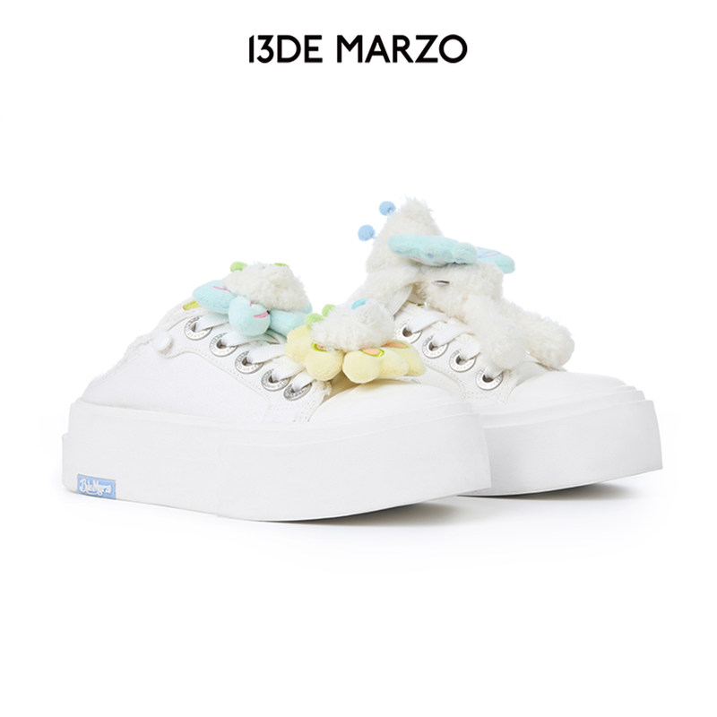 13 De Marzo Domestic Store 2026 Early Spring New Style Bear Canvas Half-Slip Closed-Toe Slippers for Outdoor Wear