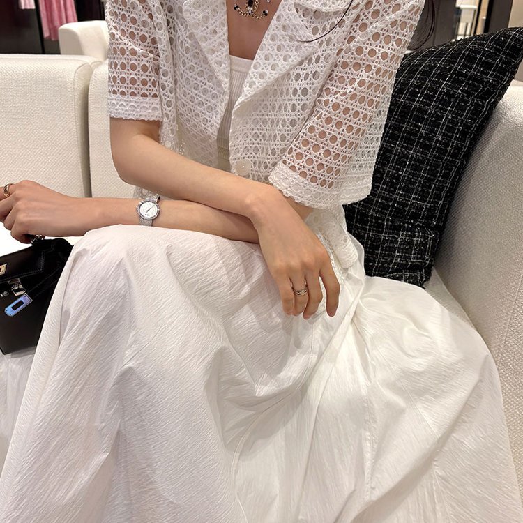 Elegant and Refined Korean Chic Hollow-Out Blazer, Short-Sleeved Thin Sexy Korean-Style Suit Elegant and Refined Korean Chic Hollow-Out Blazer, Short-Sleeved Thin Sexy Korean-Style Suit