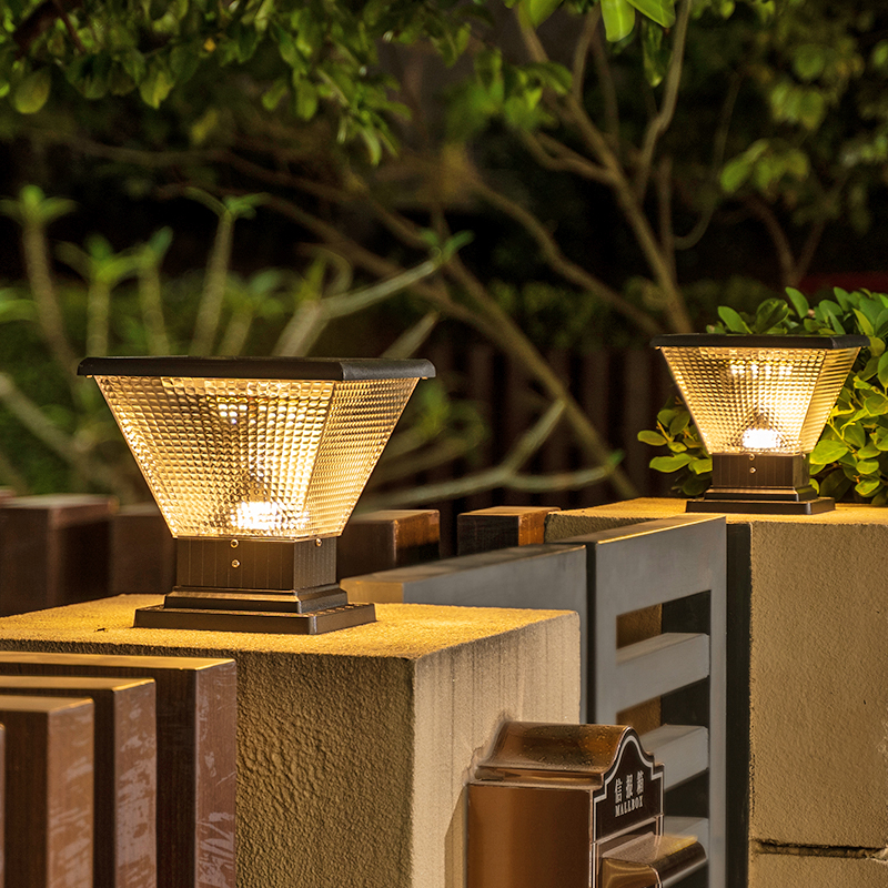 Modern minimalist column head lamp solar outdoor waterproof courtyard garden villa gate exterior wall balcony column lamp