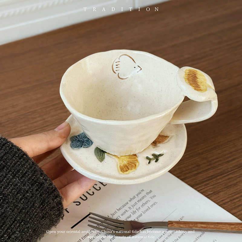 手作りのヴィンテージスタイルの絶妙なコーヒーカップとソーサー、高級ラテカップ、ユニークで個性的なデザインの美しいヴィンテージコーヒーカップ。