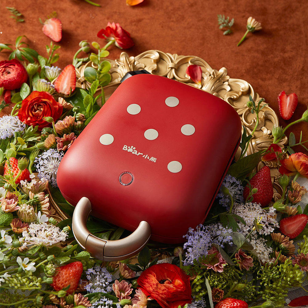 Bear sandwich breakfast machine bread machine waffle machine household multi-function toast sandwich machine one person eat new