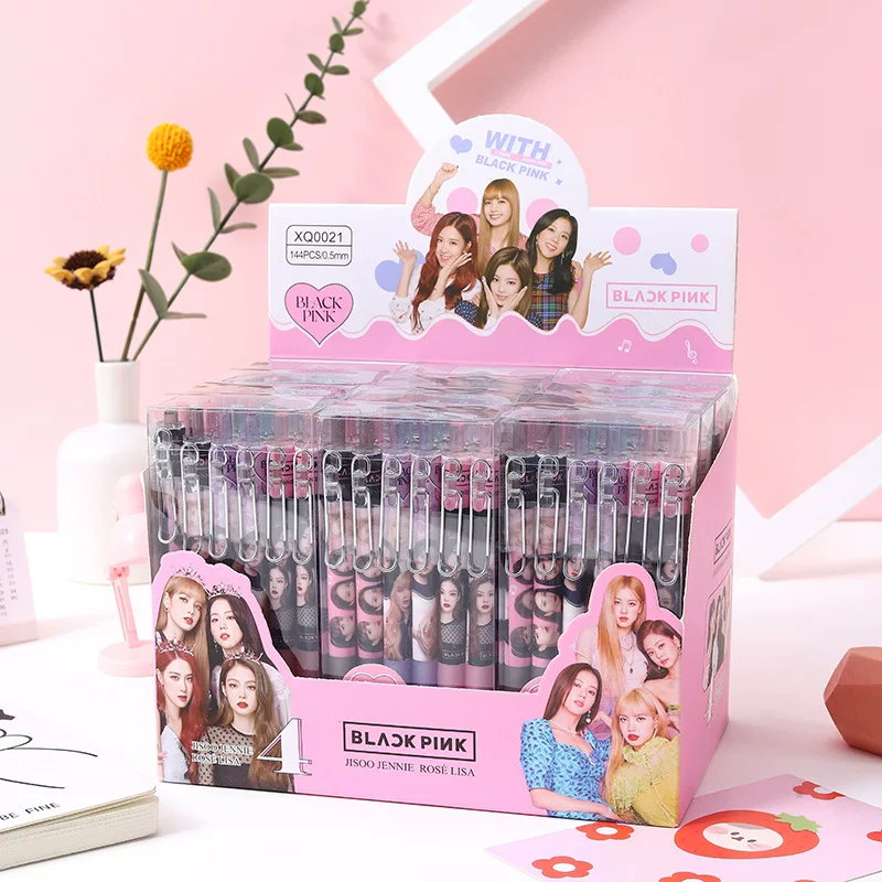 Fan ink press the penalty of the Korean women's group stars around the cartoon cute idol Black Pink fans to support good -looking brush -high value, creative exquisite neutral brush, Park Caica Yingjin Zhixiu Lisa