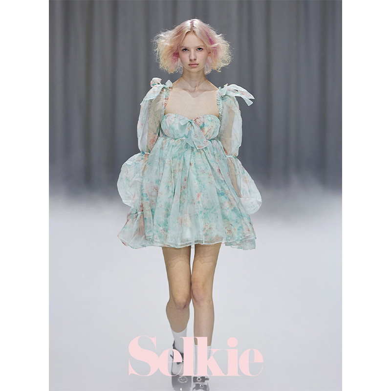 [Classic Series] Mint Herbal Light Blue Lotus Sleeve Mini Dress Selkie Collection