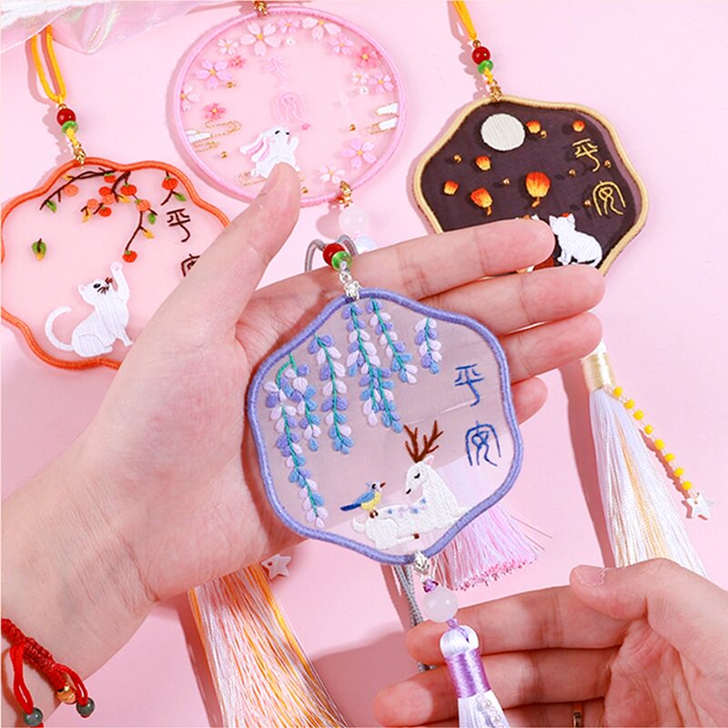 Hand Embroidered Diy Material Bag Bifacial Embroidered Pendant Self-Making Gift Car Pendant National Tide Gift to Old Foreign Guys