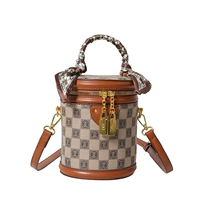 Коричневая сетка