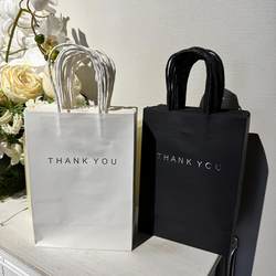 Black and White High-End Paper Tote Bags, Baking Kraft Paper Tote Bags, Packaging Bags, Shopping Gift Bags, Packaging Bags