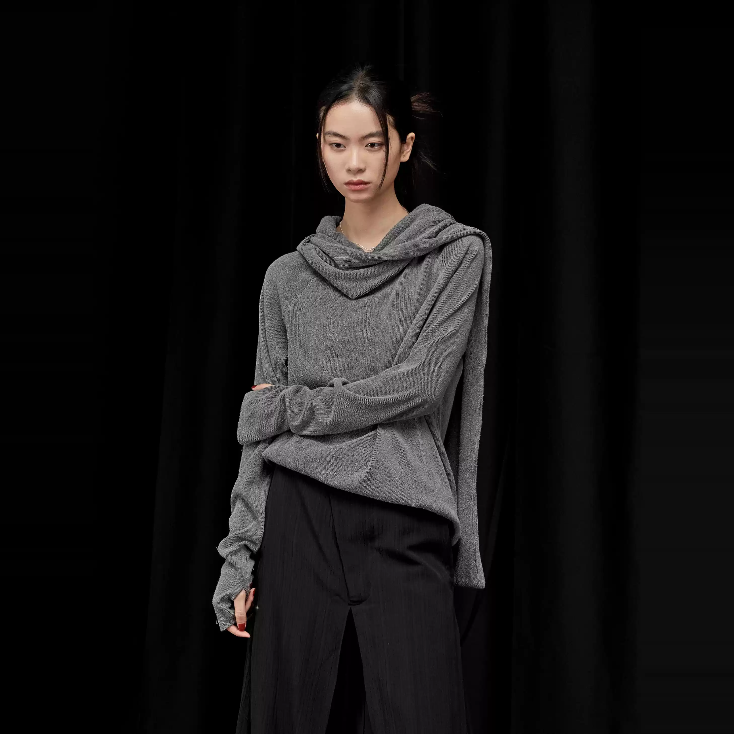芸蟻「灰鼠蟒」披巾圍脖結構連帽長袖厚棉T ALVNG AR ANTS-淘寶Taobao 