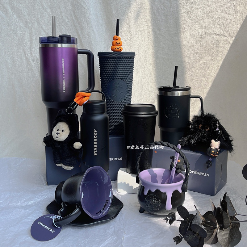 Starbucks Cup Dark Night Black Insulated Cup Large Capacity Straw Cup Crucible Mug Holiday Gift Creative Water Cup
