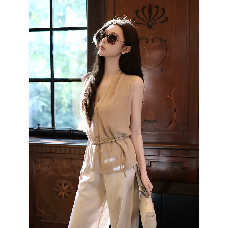 Apricot Top and Casual Pants Two-Piece Set 2026 Summer Fashion Elegant Light Luxury High-End Sleeveless Shirt Suit for Women
