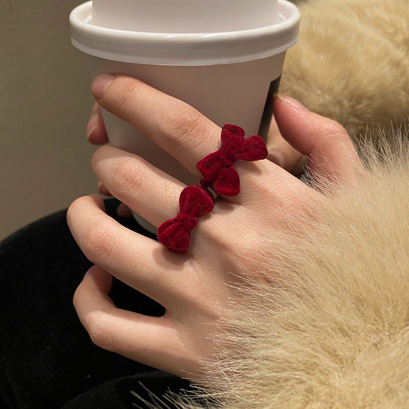 The Wise Letter Retro Flocking Butterfly Knot Ring Female Autumn Winter Sweetness Sweet And Cute Fashion Personality Brief Index Finger Ring Adjustable