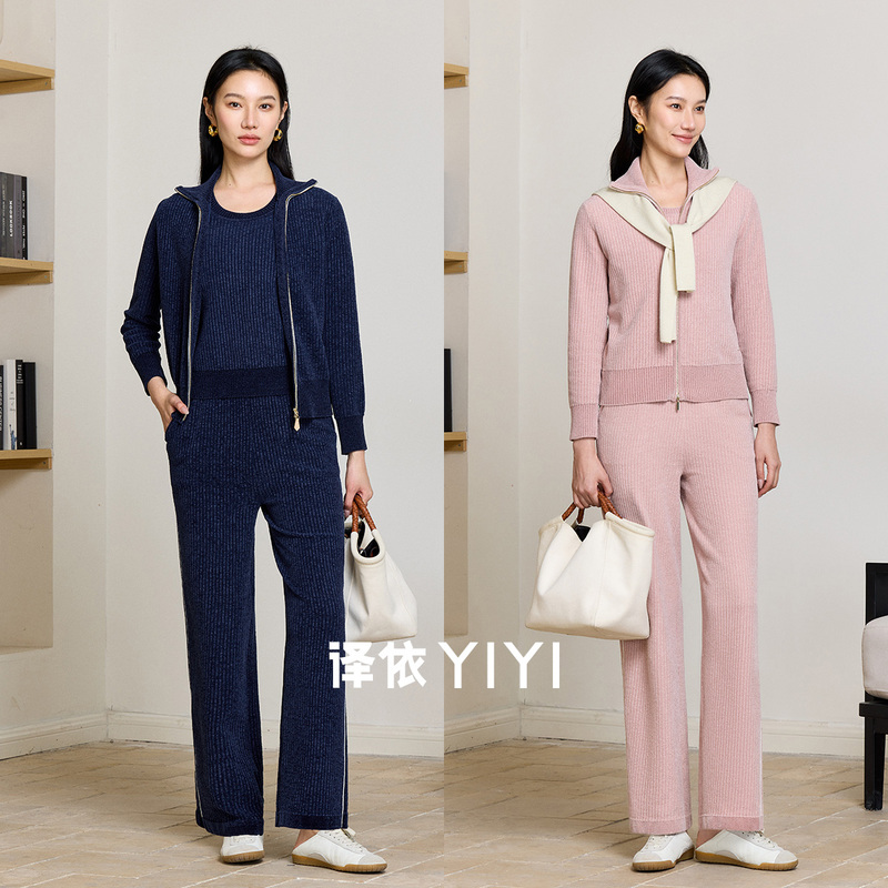 Yiyi Airport Set Soft and Elastic Chenille Knit Casual Suit Sweatshirt & Pants & Short Sleeve Top