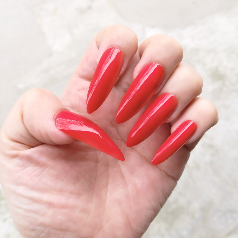 Collection of Extra-Long Art Nails, Japanese-Style Red, Unique and Exaggerated Fake Nail Patches for Stage and Party Wear, for Girls
