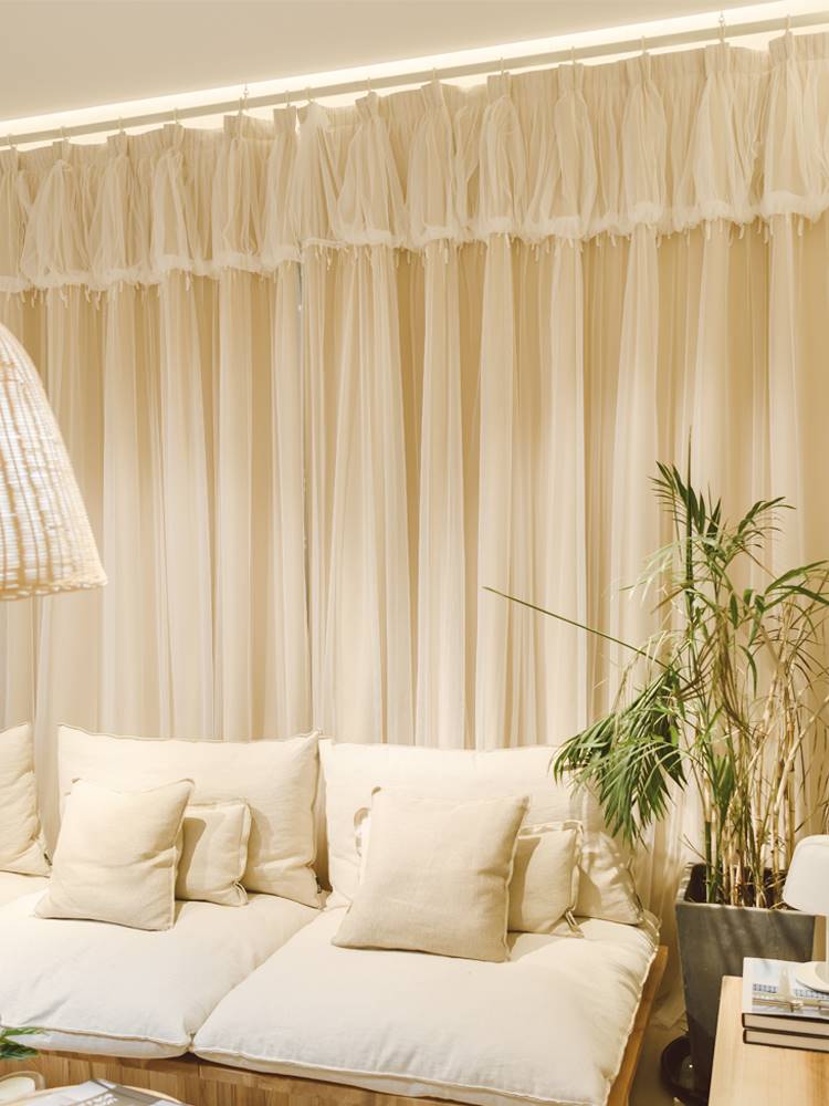 Curtain bedroom girls Japanese high-end sense 2021 new master bedroom bay window warm little girl boy romantic