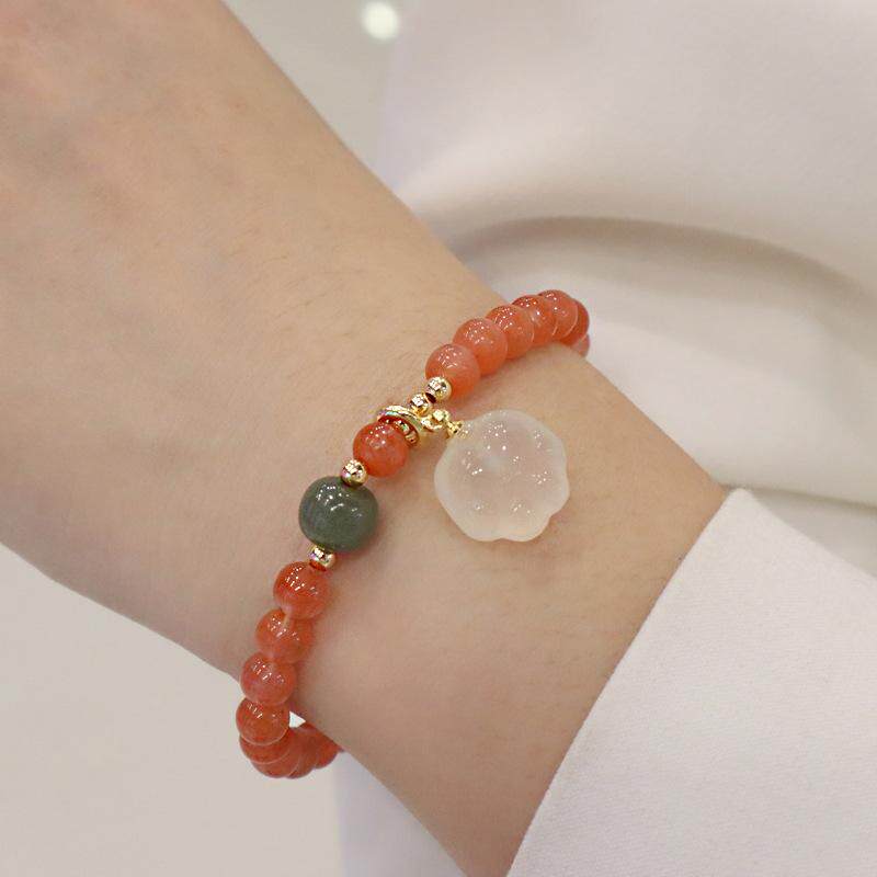 Bracelet natural string female Red Nanyu feng retro-agau janube and field circle Chinese pendant crystal
