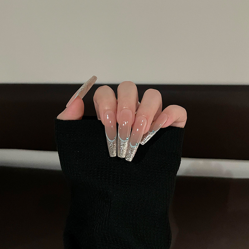 Extra-Long Nails with a Cool and Dazzling French Vibe, Ice-Clear Nude Blue Lines, High-End Handmade Press-On Nails
