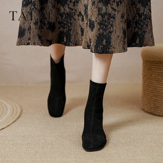 TATALORY handgenähte Wildleder-Stiefel mit dickem Absatz und schmalem Absatz für Damen mit kurzem Schlauch sowie modischen, gefrosteten Kurzstiefeln aus Samt mit mittlerem Absatz für Damen