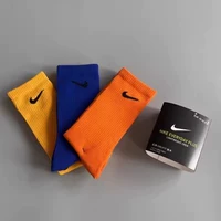 SX6891-910 【3 носки с двумя носками】