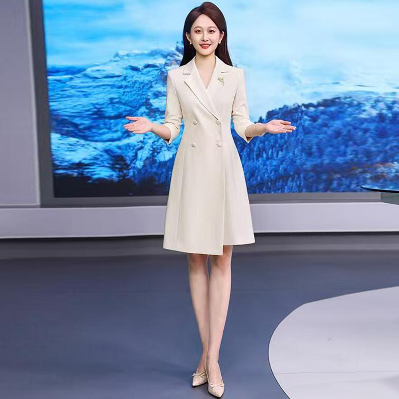 Off-White Three-Quarter Sleeve Host Dress for Women, Formal Attire for Broadcast Art Exams, Speech Competition, and Camera-Friendly Suit Dress for Women