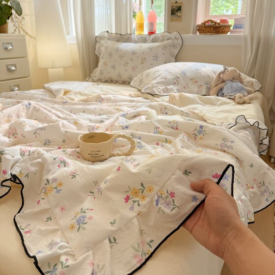 Fresh and Light Cloud-Like Double-Layer Gauze Lace Summer Quilt, Air-Conditioning Quilt, 2026 New Model, Skin-Friendly, Machine Washable