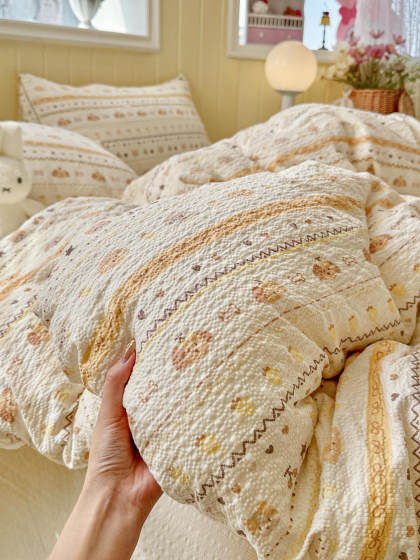2026 New Model A-Class Puff Yarn Four-Piece Set - Fair Isle Series - Fresh and Simple Bed Sheet and Duvet Cover Three-Piece Set