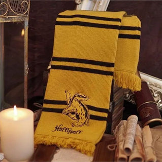 Harry Potter Scarf Co-Branded Hogwarts Slytherin Gryffindor Winter Warm Embroidered Version for Men and Women