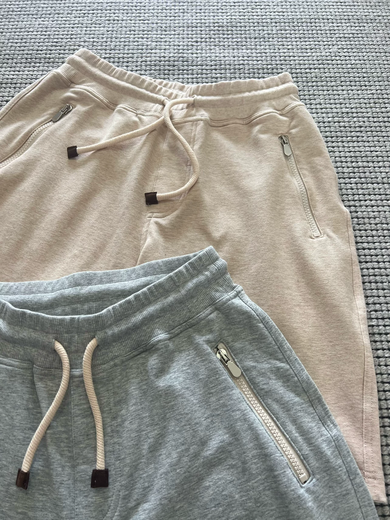 Соромео's Sunshine 22 Весна и Лето мужские_MISCELLANEOUS_Woven Fine Circle Cotton Bermuda спортивные шорты