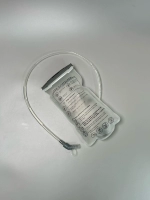 Белый пакет для питьевой воды объемом 1,5 л.