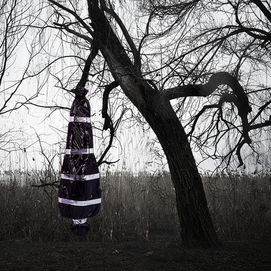 Halloween Decoration Props Outdoor Courtyard Haunted Room Scene Setup Scary Fake Hanging Decorations Props for Spooky Costumes